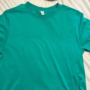 lululemon green tshirt